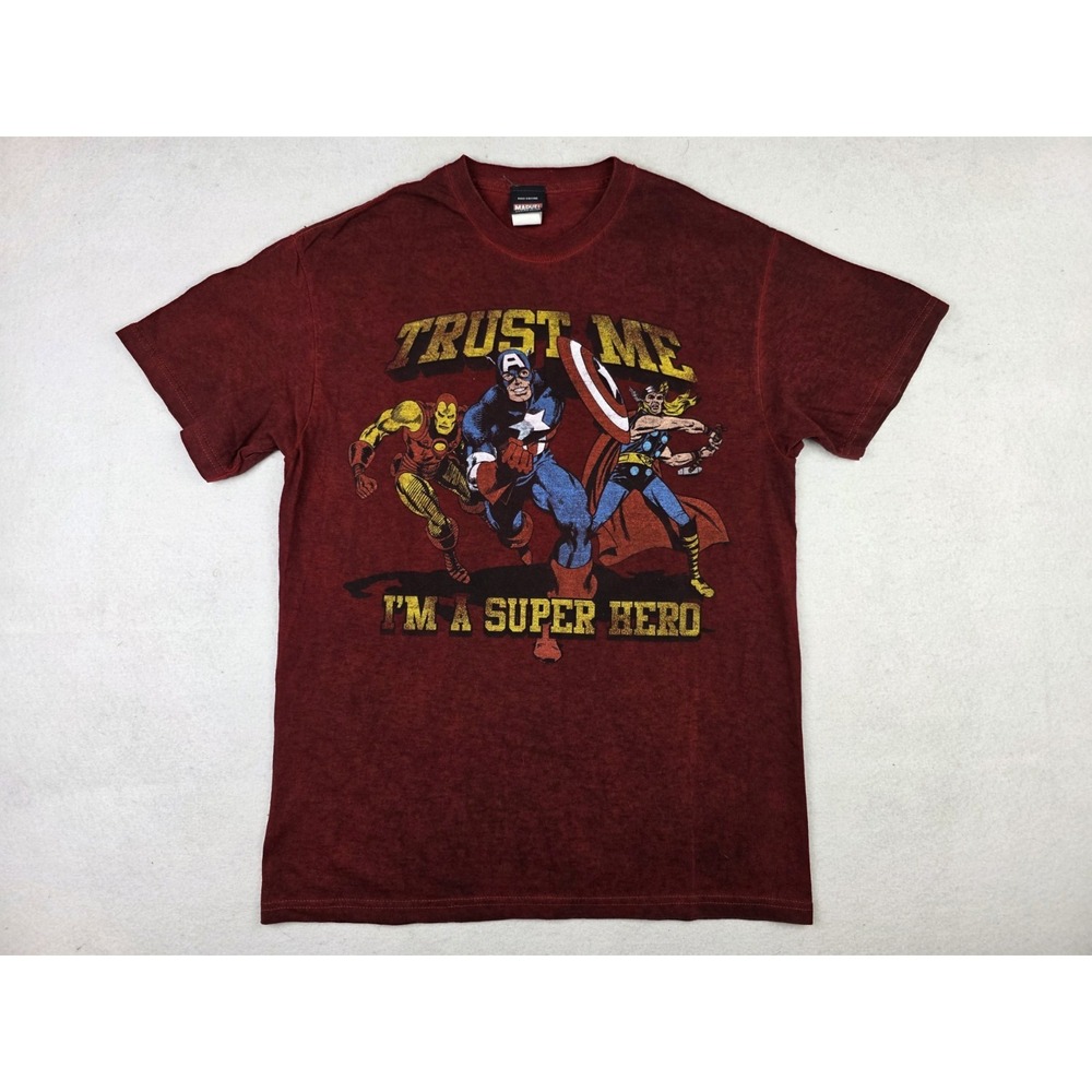 Y2K Marvel Mad Engine‎ Shirt Trust Me I'm A Super Hero Red Tee 2000s Mens Size M